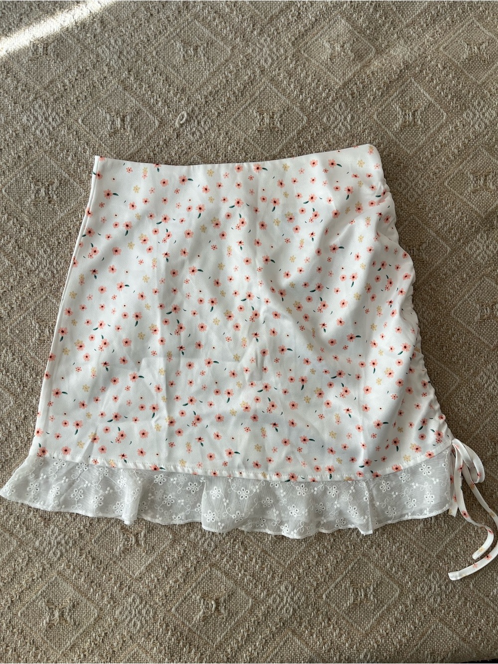 SHEIN Pink Ditsy Floral Mini Skirt Lace Trim Side Tie Sz S